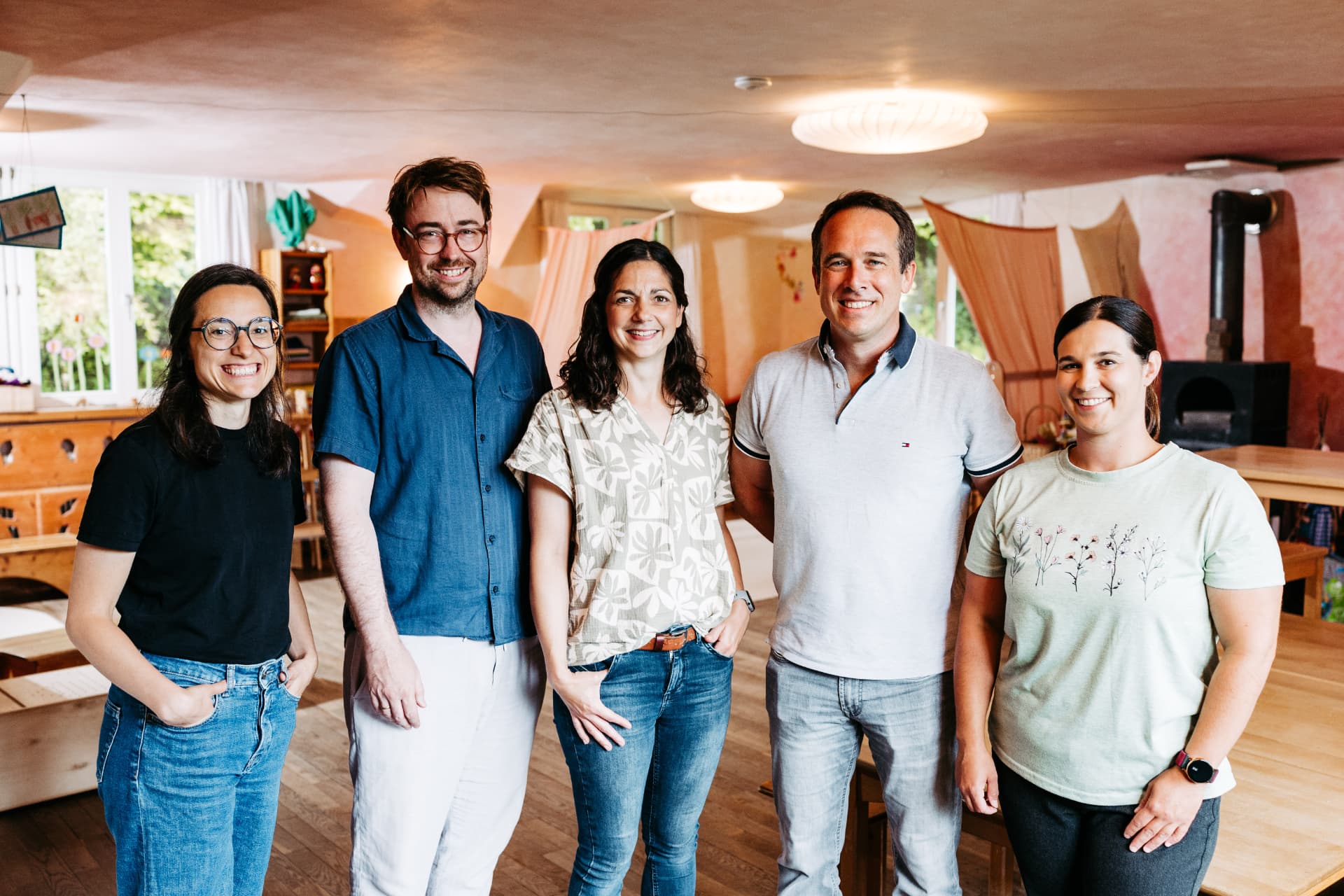 Gruppenbild des ehrenamtlichen Vorstands des Vereins für Waldorfpädagogik Bregenz